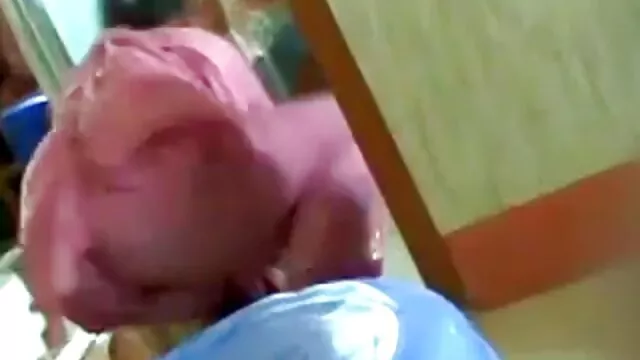 Follando a su pequeña hermanastra xxxporno en castellano Zoe Parker