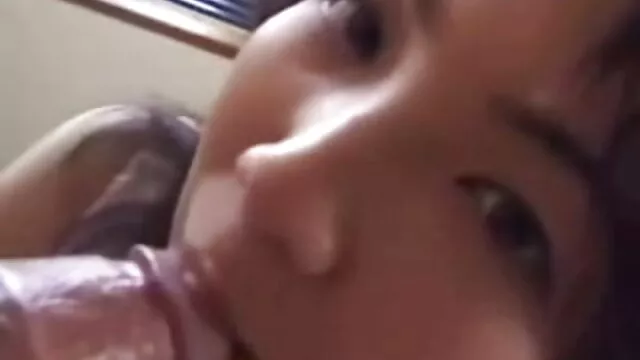 Chica gordita caliente muestra zoofilia peliculas completas su cuerpo
