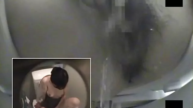 Pequeña adolescente eyacula durante xxx de gays en español un golpe con los dedos